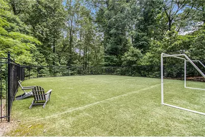 4179 Glengary Drive NE, Atlanta, GA 30342 - Photo 50