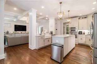 4179 Glengary Dr NE, Atlanta, GA 30342 - Photo 14