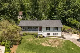 2795 Bentwood Dr, Marietta, GA 30062 - Photo 4