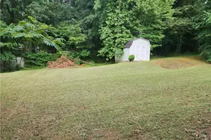 482 Grove Hill Dr, Stockbridge, GA 30281 - Photo 2