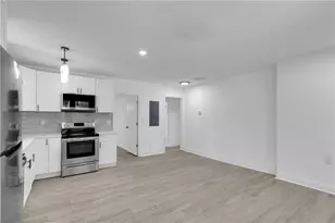 1318 Graymont Dr SW, Atlanta, GA 30310 - Photo 6