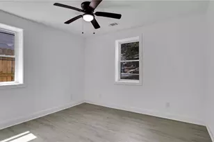 1318 Graymont Dr SW, Atlanta, GA 30310 - Photo 14
