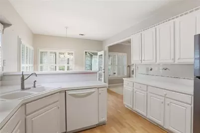 3923 Concord Walk Drive SE, Smyrna, GA 30082 - Photo 10