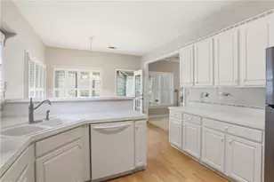 3923 Concord Walk Dr SE, Smyrna, GA 30082 - Photo 10