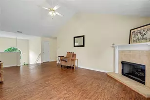 4353 Flat Stone Ln, Snellville, GA 30039 - Photo 6