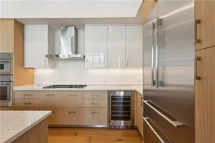 2425 Peachtree Rd NE, Atlanta, GA 30305 - Photo 10