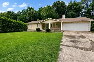 3305 Newcastle Way, Snellville, GA 30039 - Photo 2