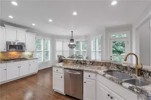 6215 Deerwoods Trail, Alpharetta, GA 30005 - Photo 12