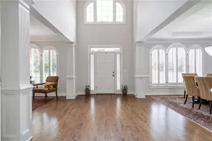 6215 Deerwoods Trail, Alpharetta, GA 30005 - Photo 4