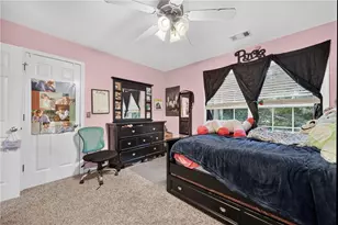 2504 Lois Ct, Loganville, GA 30052 - Photo 40