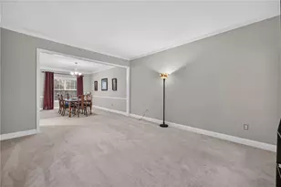 2504 Lois Ct, Loganville, GA 30052 - Photo 6