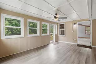 3283 Meadowview Ln SW, Marietta, GA 30008 - Photo 14