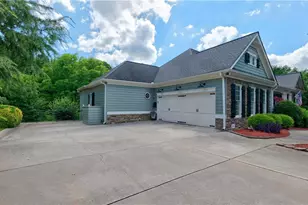 203 N Ridgeview Ct, Canton, GA 30115 - Photo 8