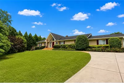 1464 Lakeview Road, Grayson, GA 30017 - Photo 2