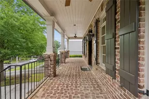 1142 Pine Grove Ave NE, Brookhaven, GA 30319 - Photo 2