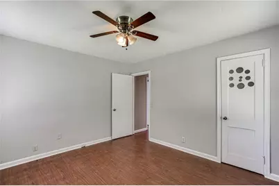 6076 Atlanta Highway, Flowery Branch, GA 30542 - Photo 22
