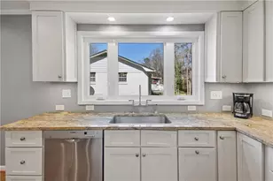 3280 Foxwood Trail SE, Smyrna, GA 30082 - Photo 6