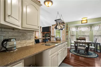391 Wildwood Circle SE, Calhoun, GA 30701 - Photo 12