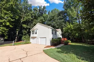 846 Georgetown Dr, Winder, GA 30680 - Photo 18