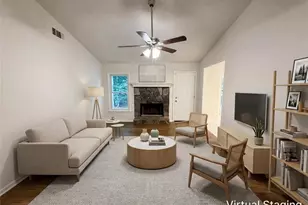 846 Georgetown Dr, Winder, GA 30680 - Photo 2