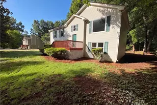 846 Georgetown Dr, Winder, GA 30680 - Photo 4