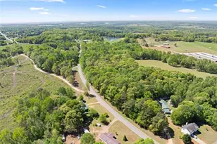 4346 Woods Bridge Rd, Commerce, GA 30529 - Photo 14