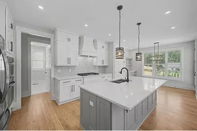 217 Laura Lake Road, Marietta, GA 30066 - Photo 16