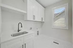 217 Laura Lake Rd, Marietta, GA 30066 - Photo 26