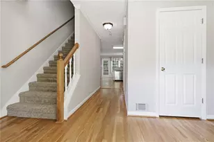 782 Rockfount Way, Lawrenceville, GA 30043 - Photo 2