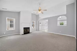 2746 Fieldbrook Ln, Grayson, GA 30017 - Photo 8