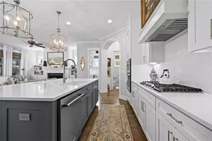 270 Dawson Dr, Woodstock, GA 30188 - Photo 14