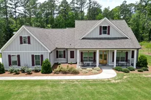 164 Brinley Dr, Sharpsburg, GA 30277 - Photo 2