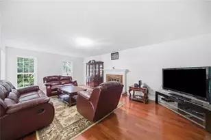 1875 Dovonshire Rd S W, Marietta, GA 30064 - Photo 12