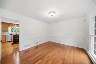 1875 Dovonshire Rd S W, Marietta, GA 30064 - Photo 14