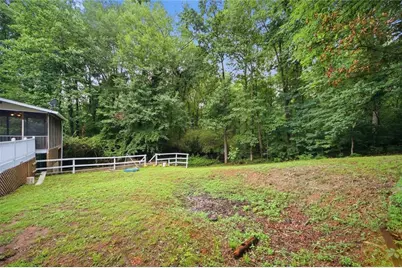 1875 Dovonshire Road SW, Marietta, GA 30064 - Photo 40
