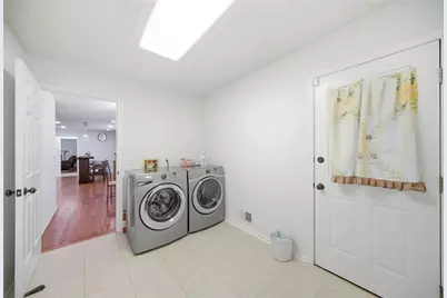 1875 Dovonshire Road SW, Marietta, GA 30064 - Photo 34