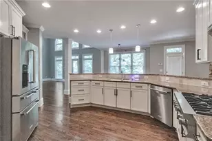 1421 Castlebrooke, Marietta, GA 30066 - Photo 10