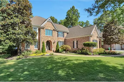 1421 Castlebrooke, Marietta, GA 30066 - Photo 2