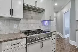 1421 Castlebrooke, Marietta, GA 30066 - Photo 14