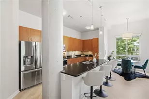 711 Cosmopolitan Dr NE, Atlanta, GA 30324 - Photo 4