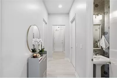 711 Cosmopolitan Drive NE #107, Atlanta, GA 30324 - Photo 18