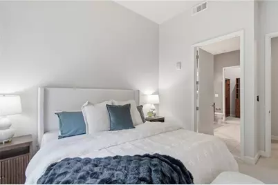 711 Cosmopolitan Drive NE #107, Atlanta, GA 30324 - Photo 22