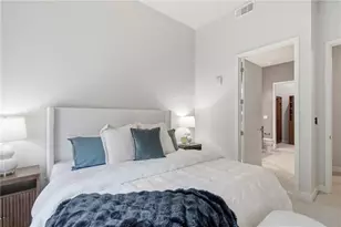 711 Cosmopolitan Dr NE, Atlanta, GA 30324 - Photo 22