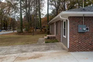 679 Winchester Ln, Norcross, GA 30071 - Photo 32