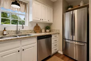 551 Summit Ln SW, Marietta, GA 30008 - Photo 22