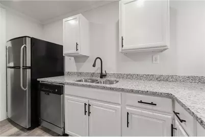 4755 Kent Road, Atlanta, GA 30337 - Photo 8