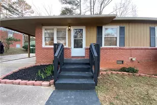 934 Fairburn Rd NW, Atlanta, GA 30331 - Photo 1