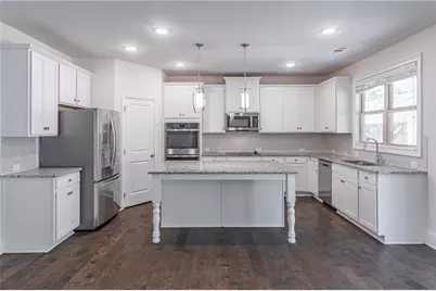 4293 Shandi Cove, Hoschton, GA 30548 - Photo 6