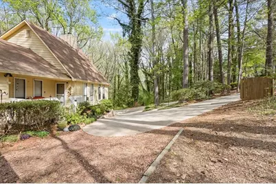 6950 Springwood Drive, Douglasville, GA 30135 - Photo 2