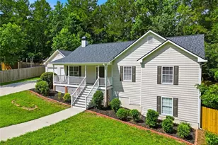 3928 Brianna Dr, Powder Springs, GA 30127 - Photo 2